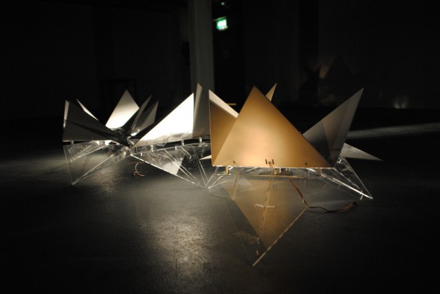 triangle08