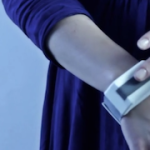 Tactilu – Bracelet for remote tactile communication